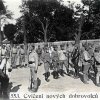 02 - V ruské Oděse obdrželi příslušníci srbské divize ruské uniformy a kořistní rakousko-uherské zbraně.